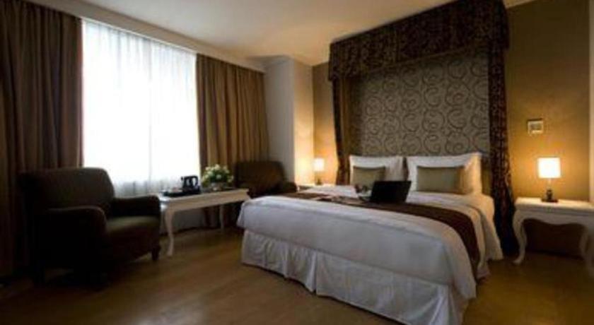 Amos Cozy Hotel Melawai Jakarta Extérieur photo